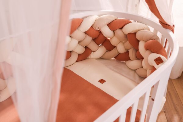 Treccia altissima e piumone per lettino per neonato in tessuto soft touch nidino duo e trio cream
